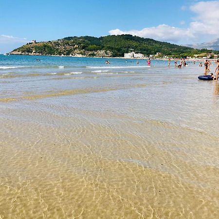 Minturnae Hotel 스카우리 외부 사진