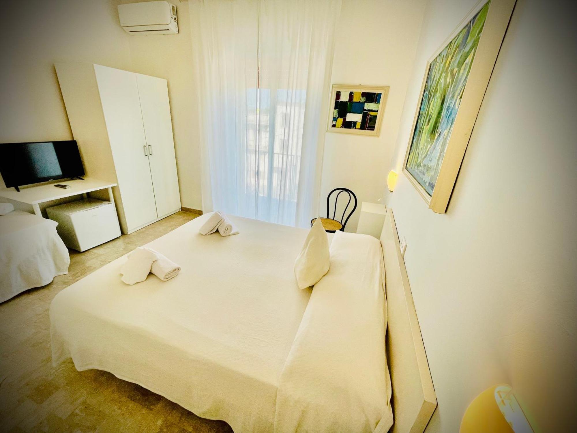 Minturnae Hotel 스카우리 외부 사진