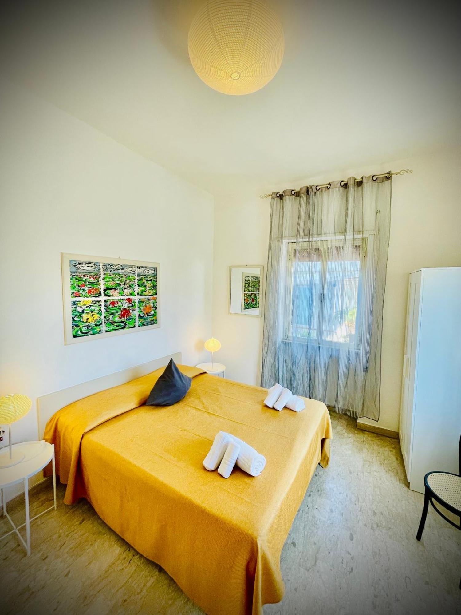 Minturnae Hotel 스카우리 외부 사진